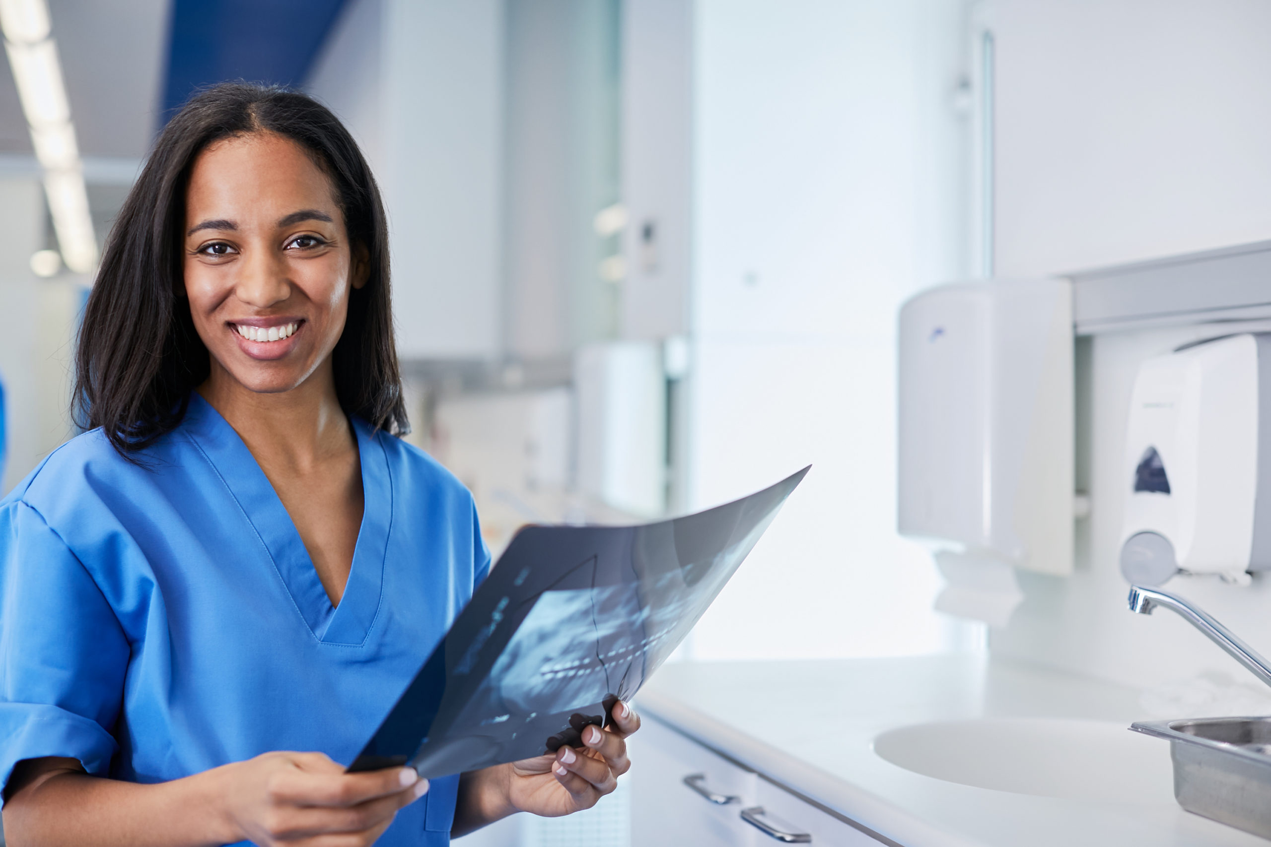 What Does A Dental Assistant Do?